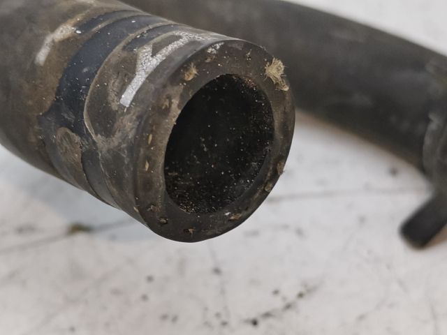 bontott VW POLO IV Vízcső