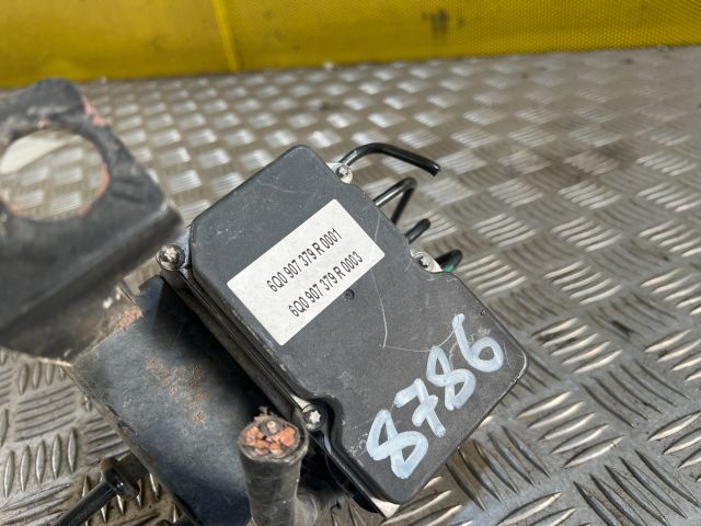 bontott VW POLO IV ABS Kocka