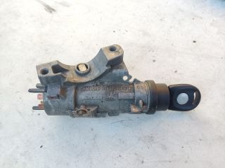 bontott VW POLO IV Gyújtáskapcsoló Házzal