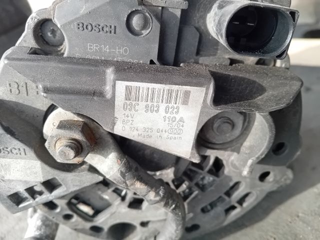 bontott VW POLO IV Generátor