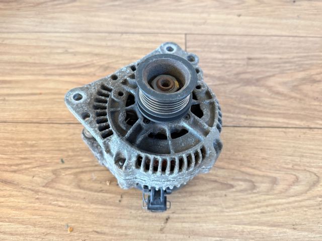 bontott VW POLO IV Generátor