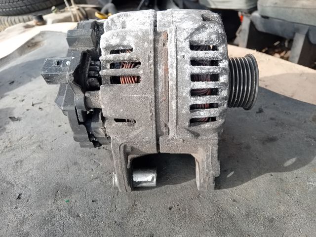 bontott VW POLO IV Generátor