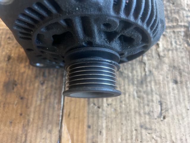 bontott VW POLO IV Generátor