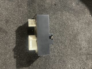 bontott VW POLO IV Hűtőventilátor Relé