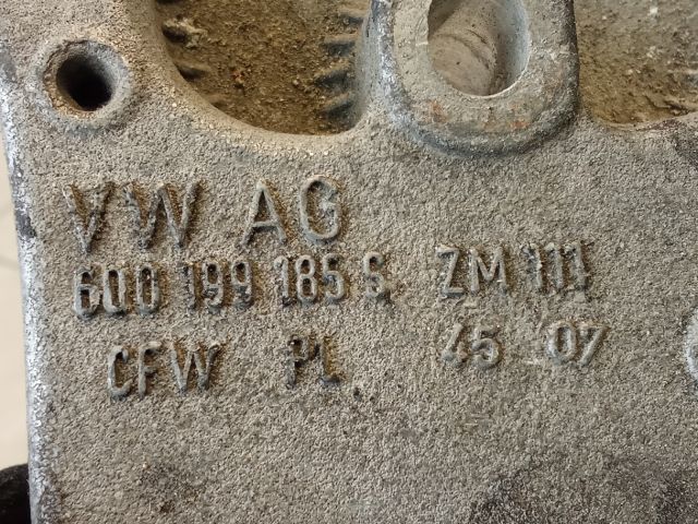 bontott VW POLO IV Motor Tartó Bak (Pozíciófüggetlen)