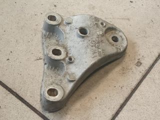 bontott VW POLO IV Motor Tartó Bak (Pozíciófüggetlen)