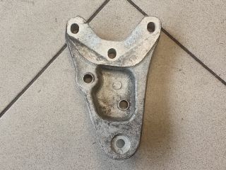 bontott VW POLO IV Motor Tartó Bak (Pozíciófüggetlen)