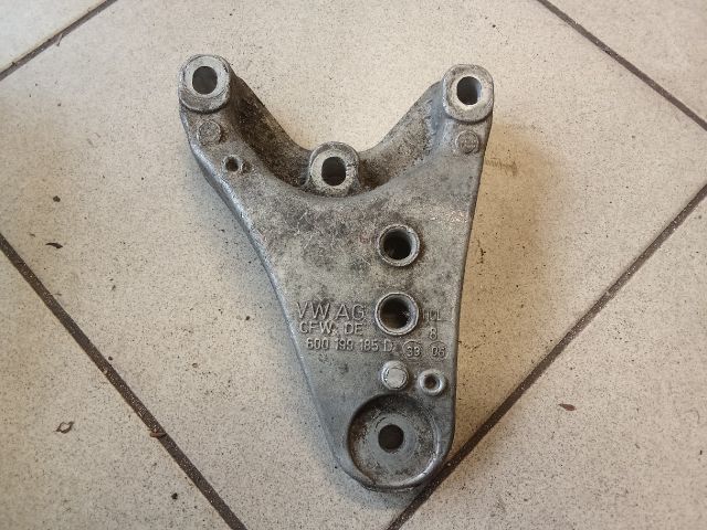 bontott VW POLO IV Motor Tartó Bak (Pozíciófüggetlen)