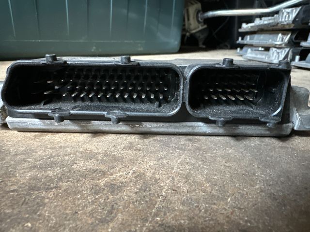 bontott VW POLO IV Motorvezérlő