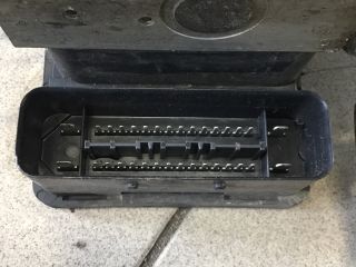 bontott VW POLO IV ABS Kocka