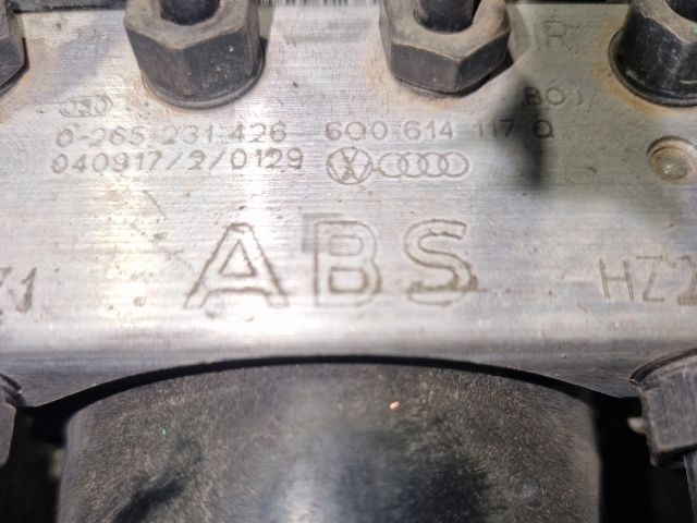 bontott VW POLO IV ABS Kocka