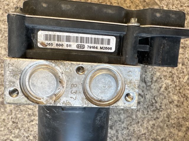 bontott VW POLO IV ABS Kocka