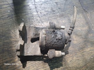 bontott VW POLO IV Bal első Féknyereg Munkahengerrel