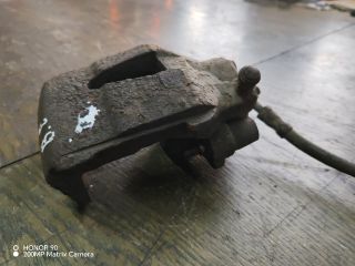 bontott VW POLO IV Bal első Féknyereg Munkahengerrel