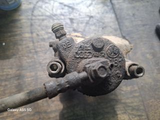 bontott VW POLO IV Bal első Féknyereg Munkahengerrel