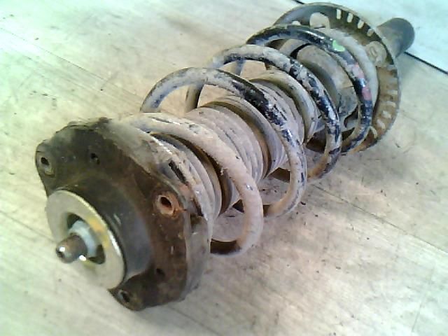 bontott VW POLO IV Bal első Gólyaláb (Lengécsillapító, Rugó)