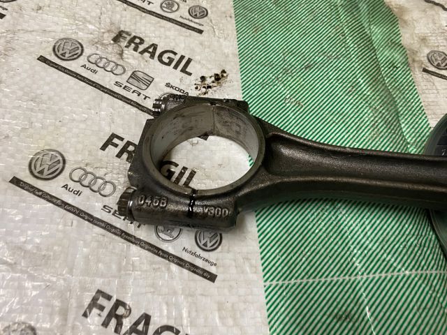 bontott VW POLO IV Dugattyú és Hajtókar