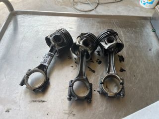 bontott VW POLO IV Dugattyú és Hajtókar