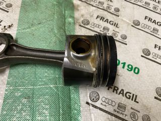 bontott VW POLO IV Dugattyú és Hajtókar