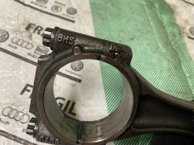 bontott VW POLO IV Dugattyú és Hajtókar