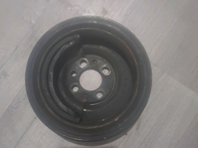 bontott VW POLO IV Főtengely Szíjtárcsa