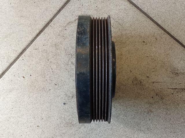 bontott VW POLO IV Főtengely Szíjtárcsa