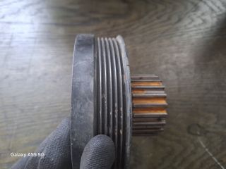 bontott VW POLO IV Főtengely Szíjtárcsa