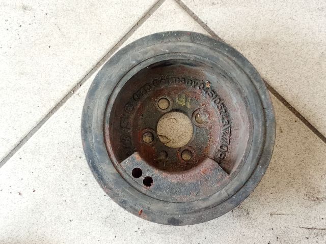 bontott VW POLO IV Főtengely Szíjtárcsa