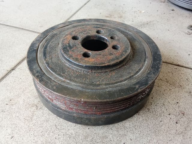 bontott VW POLO IV Főtengely Szíjtárcsa