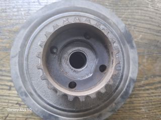 bontott VW POLO IV Főtengely Szíjtárcsa