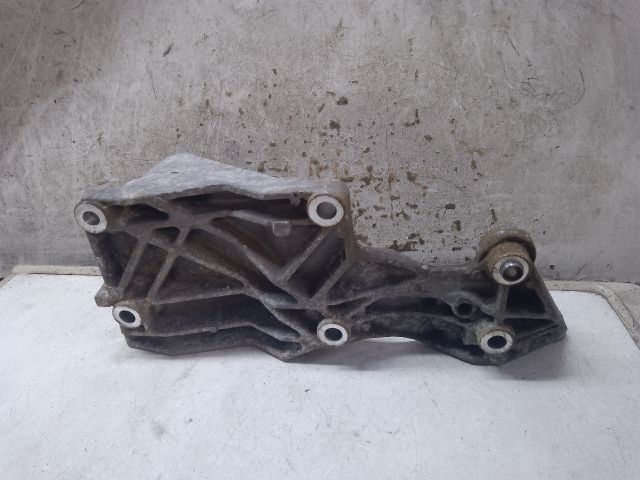 bontott VW POLO IV Generátor Tartó Bak