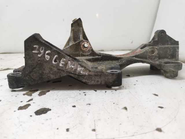 bontott VW POLO IV Generátor Tartó Bak