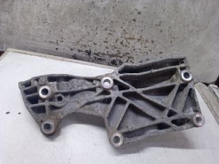 bontott VW POLO IV Generátor Tartó Bak