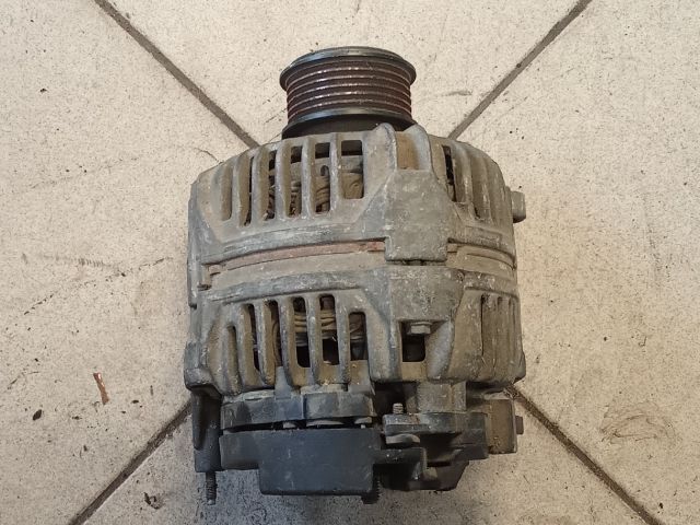 bontott VW POLO IV Generátor