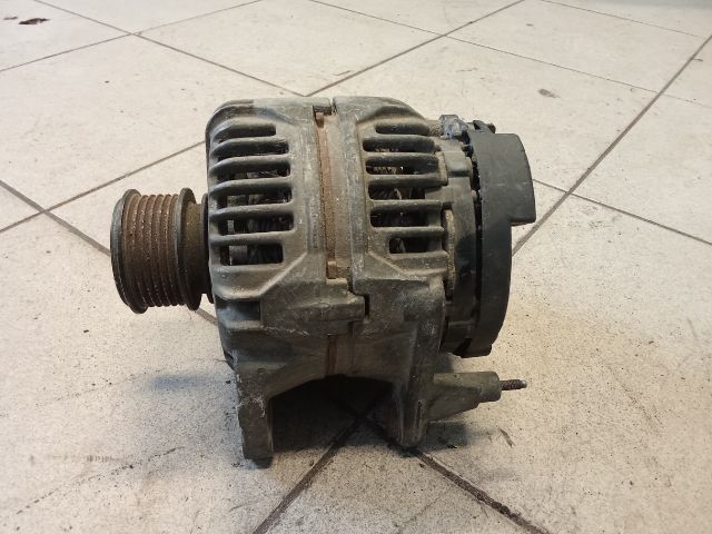 bontott VW POLO IV Generátor