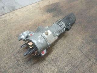 bontott VW POLO IV Gyújtáskapcsoló Házzal