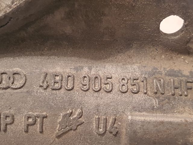 bontott VW POLO IV Gyújtáskapcsoló Házzal