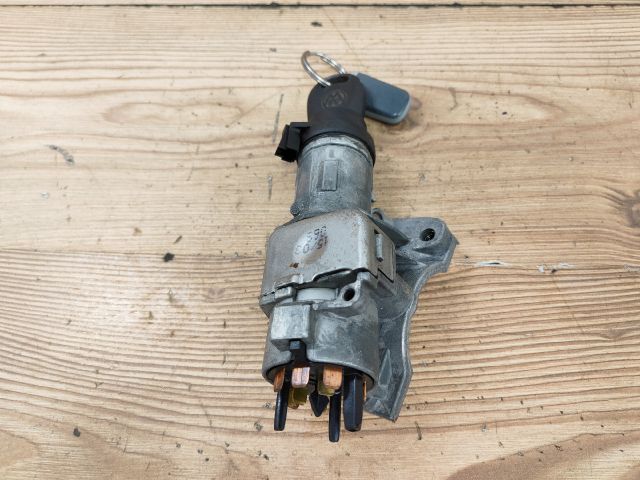 bontott VW POLO IV Gyújtáskapcsoló