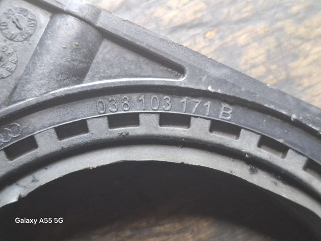 bontott VW POLO IV Hátsó Főtengely Szimmeringház