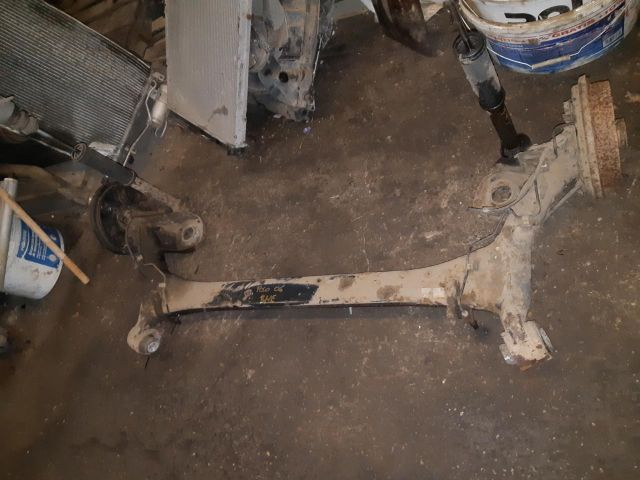 bontott VW POLO IV Hátsó Híd (Dobfékes)