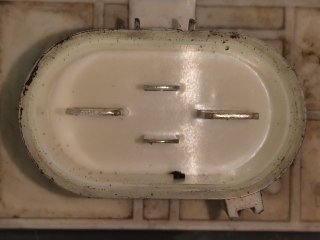 bontott VW POLO IV Hűtőventilátor Relé