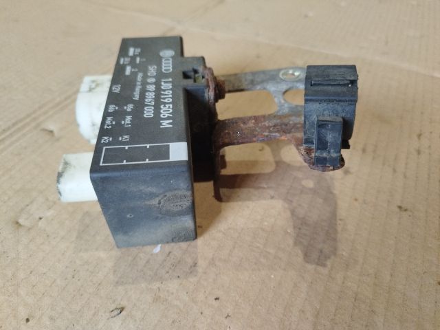 bontott VW POLO IV Hűtőventilátor Relé