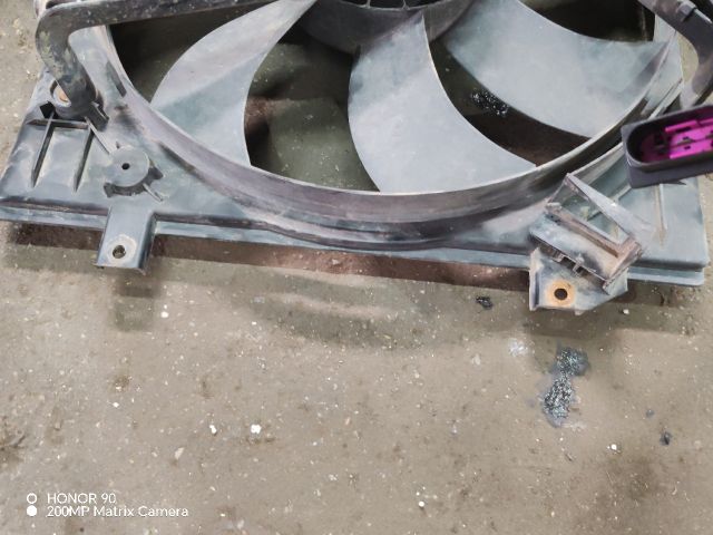 bontott VW POLO IV Hűtőventilátor