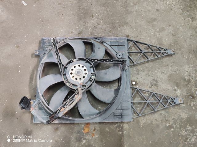 bontott VW POLO IV Hűtőventilátor