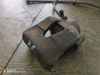 bontott VW POLO IV Jobb első Féknyereg Munkahengerrel