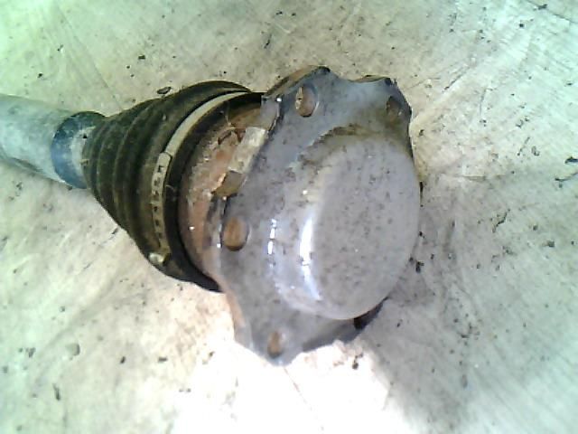 bontott VW POLO IV Jobb Féltengely