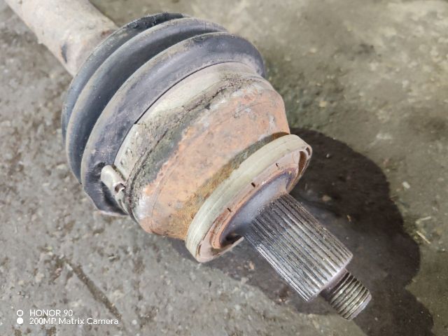 bontott VW POLO IV Jobb Féltengely