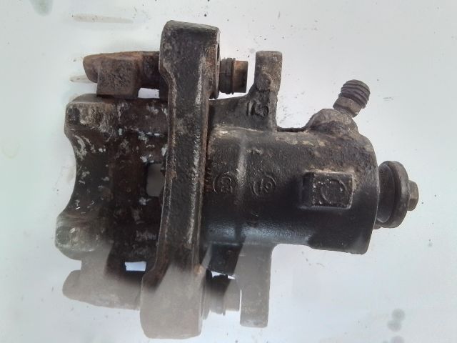 bontott VW POLO IV Jobb hátsó Féknyereg Munkahengerrel