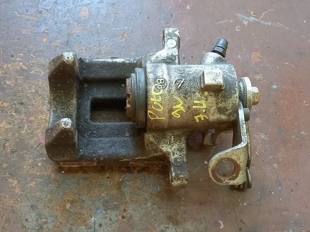 bontott VW POLO IV Jobb hátsó Féknyereg Munkahengerrel