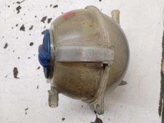 bontott VW POLO IV Kiegyenlítő Tartály